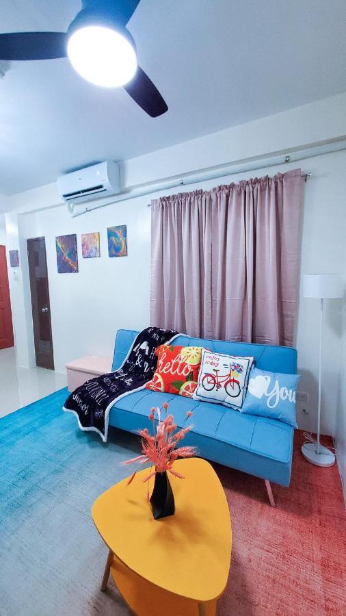Homeist South Almond Drive Talisay  Exteriör bild